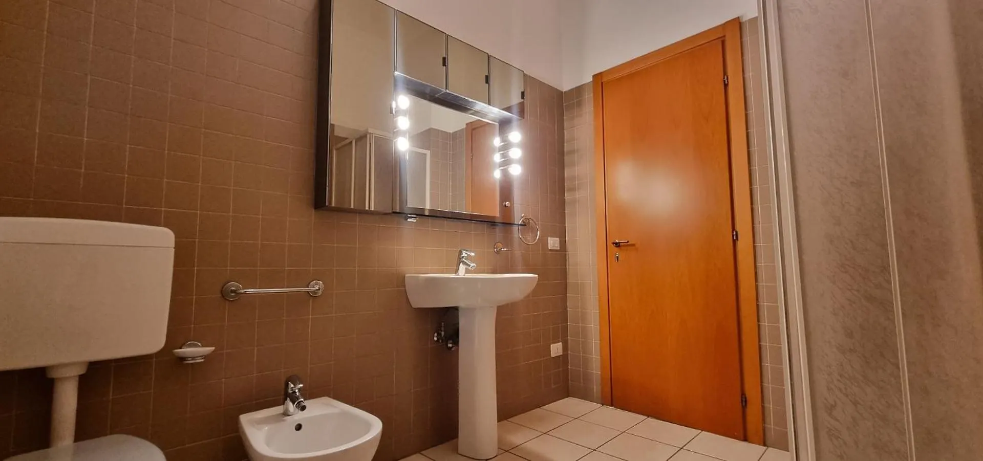 Bolognina Apartments Bologna 0*,